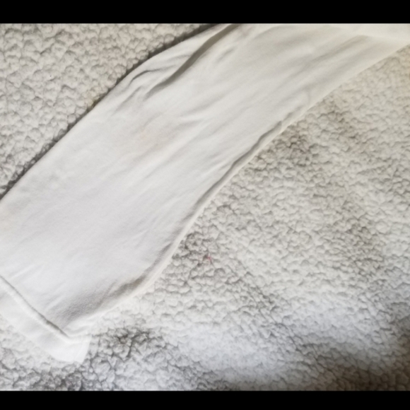 🏅Gap Body Top🍫Can 4/$20(COPY) - Picture 7 of 8